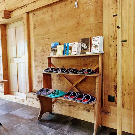 Horská chata Grittelihus, Between Interlaken - Gstaad *