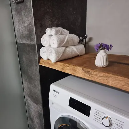 Grittelihus, Between Interlaken - Gstaad * Diemtigen