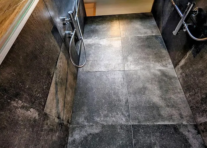 Grittelihus, Between Interlaken - Gstaad *