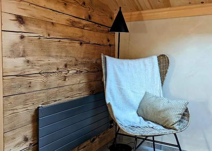 Grittelihus, Between Interlaken - Gstaad * Diemtigen