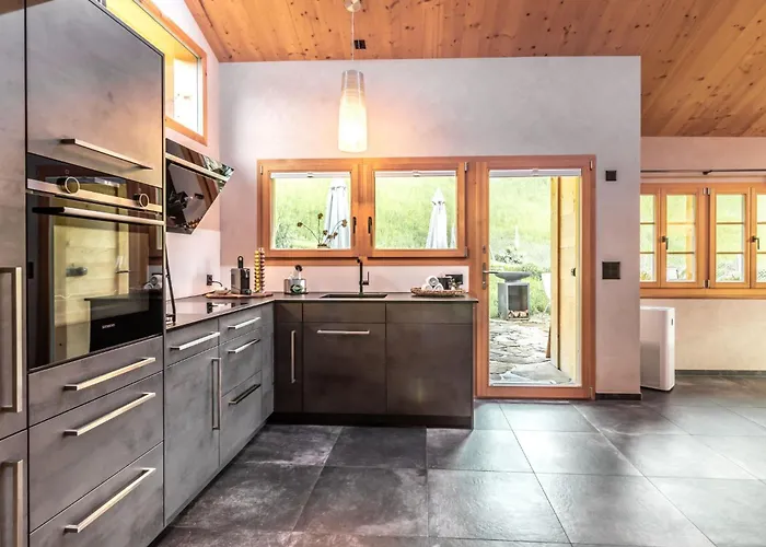 Grittelihus, Between Interlaken - Gstaad Chalet *