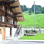 Grittelihus, Between Interlaken - Gstaad *