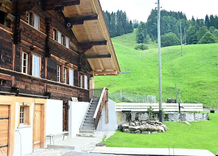 Grittelihus, Between Interlaken - Gstaad *